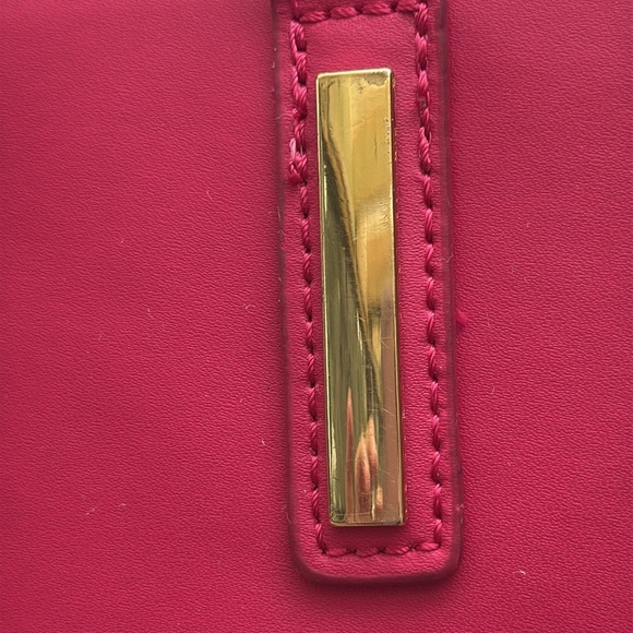 Joy & Iman Hot Pink Leather Tote Tassels Built In Organizer Tons Of Pockets - Picture 9 of 16